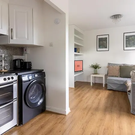 Apartament Guestready - Quaint Haven In